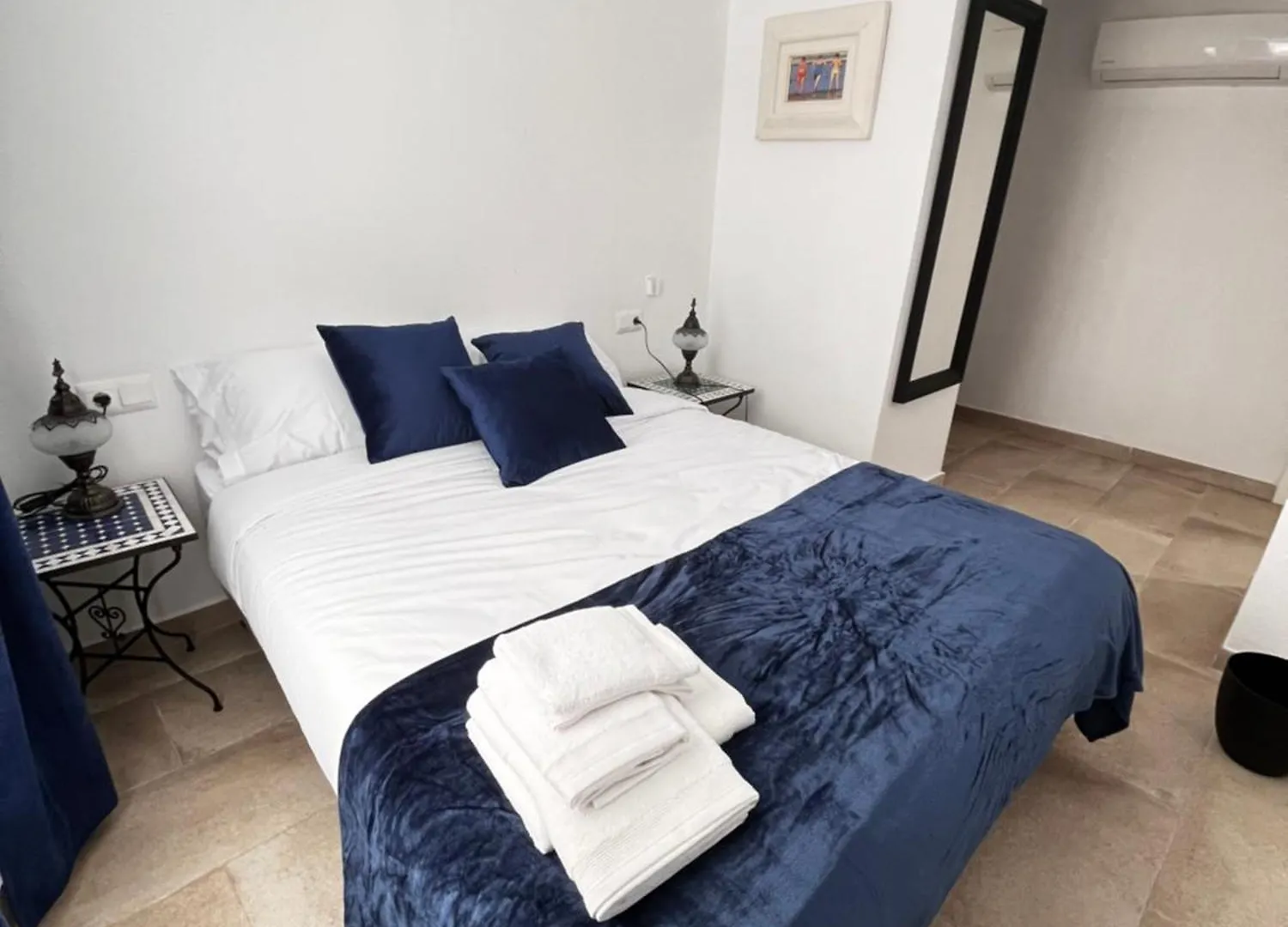 Apartment Shanti'S Andalusian Room Malaga