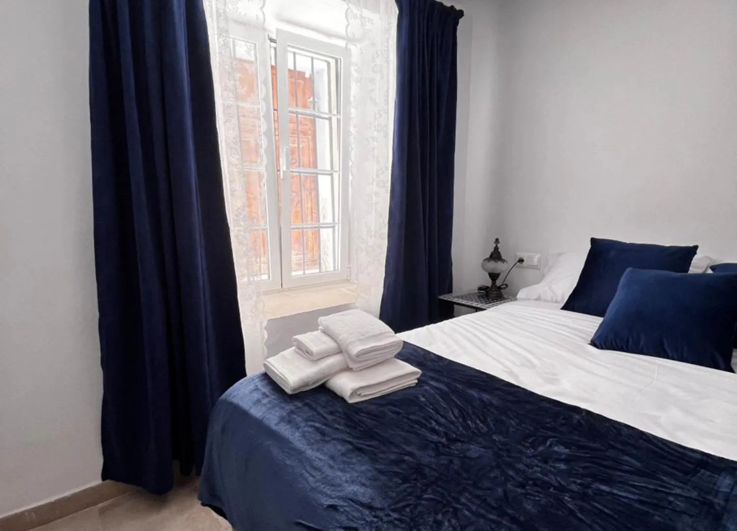 Shanti'S Andalusian Room Malaga 0*,  Spain